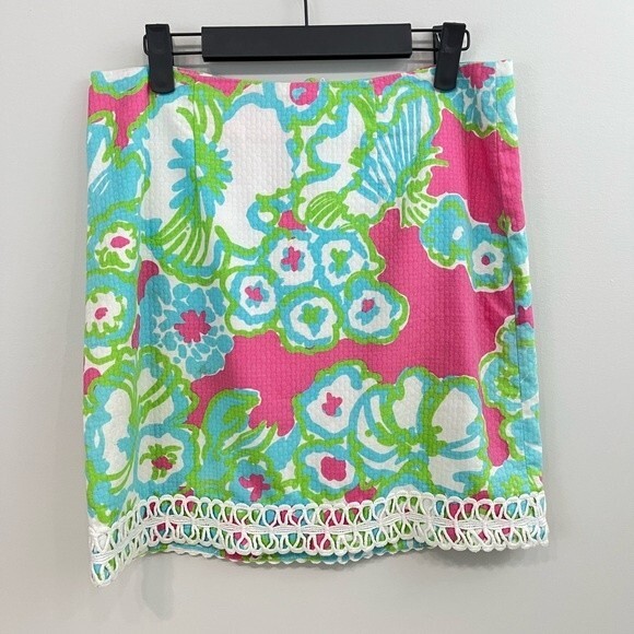 Lilly Pulitzer Lavender Skirt  Floral Lace Trim It’s A Delicacy Print Size 4 - Picture 1 of 8